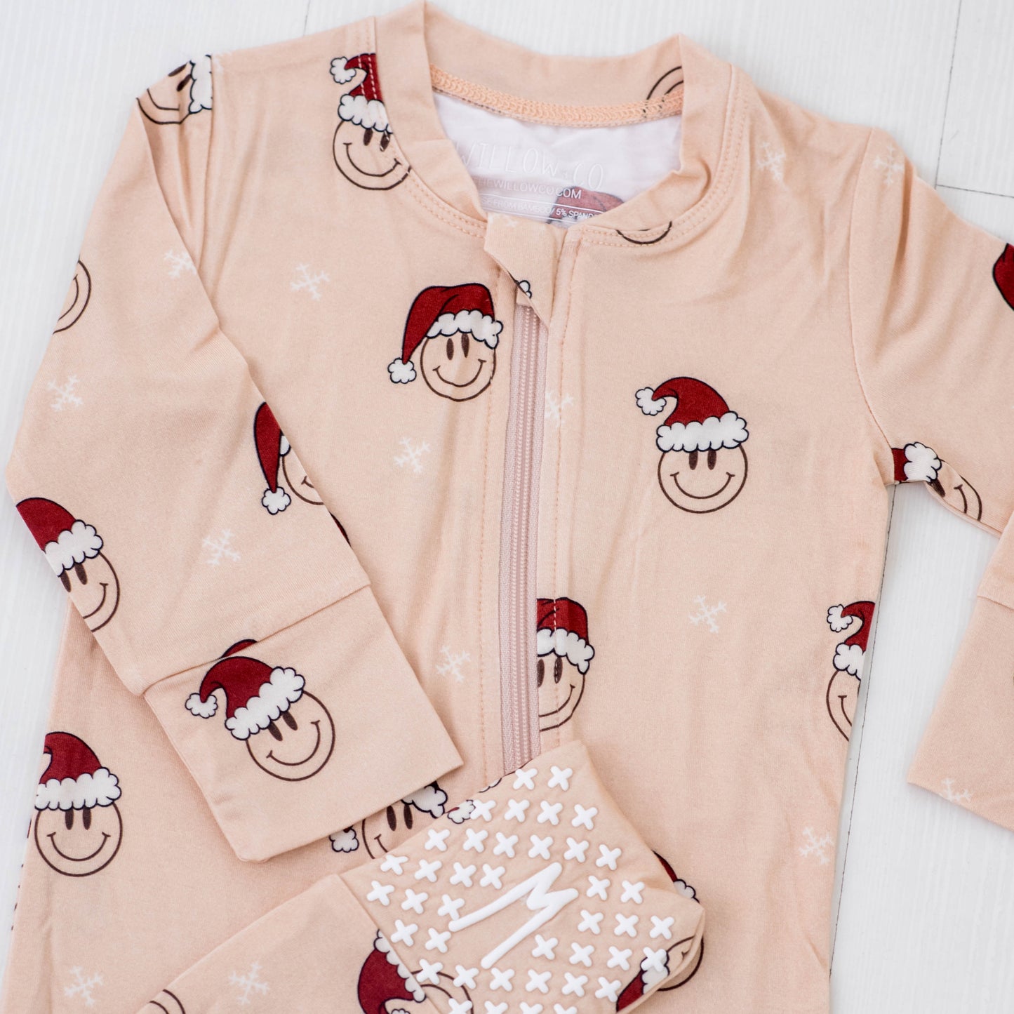 Smiley Santa - Footie